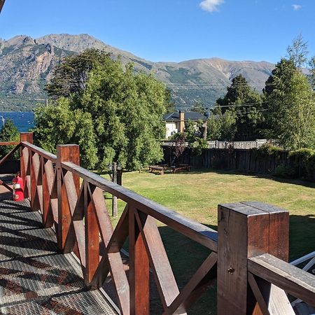 Indomito Hostel San Carlos de Bariloche Eksteriør billede