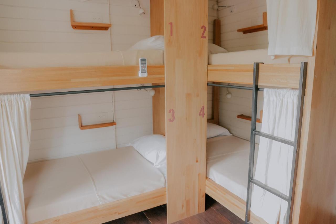Indomito Hostel San Carlos de Bariloche Eksteriør billede
